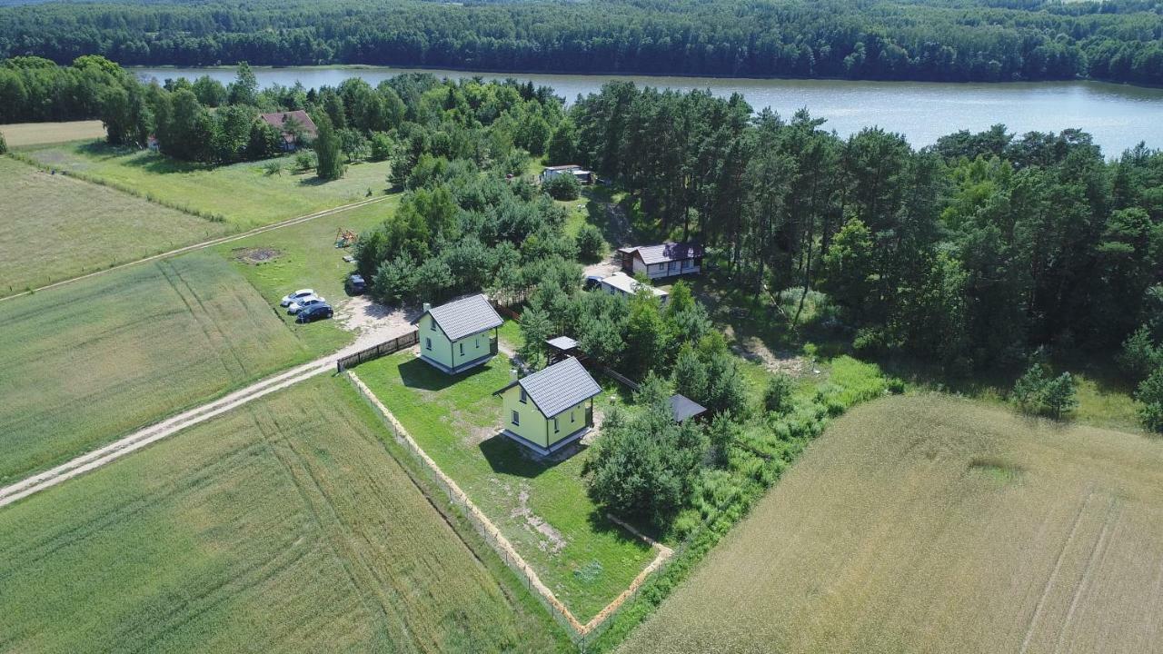 Domki Nad Jeziorem Домбрувно Екстер'єр фото